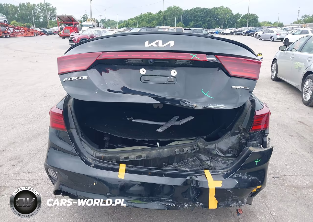 2024 Kia Forte Gt-Line VIN:3KPF54AD2RE764912 - 16
