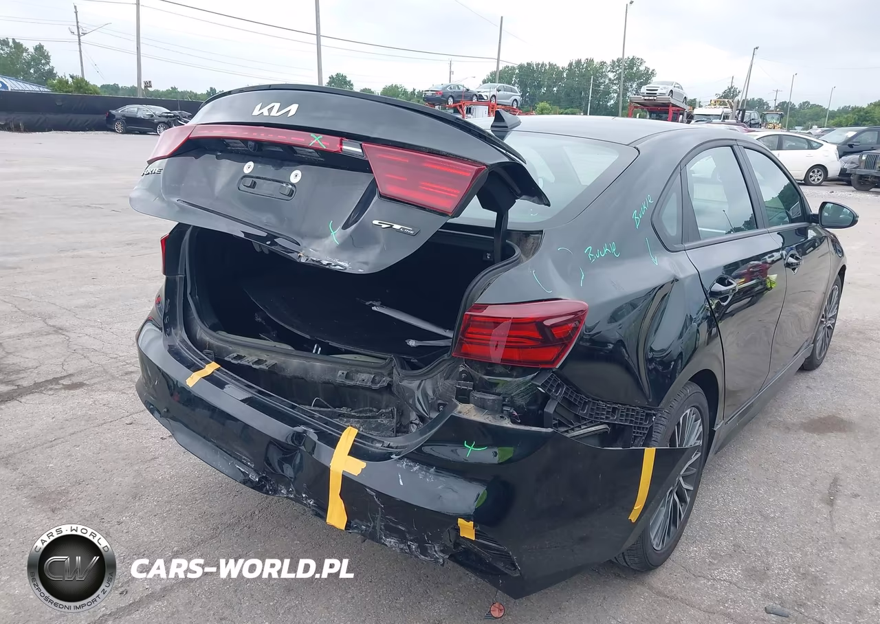 2024 Kia Forte Gt-Line VIN:3KPF54AD2RE764912 - 6