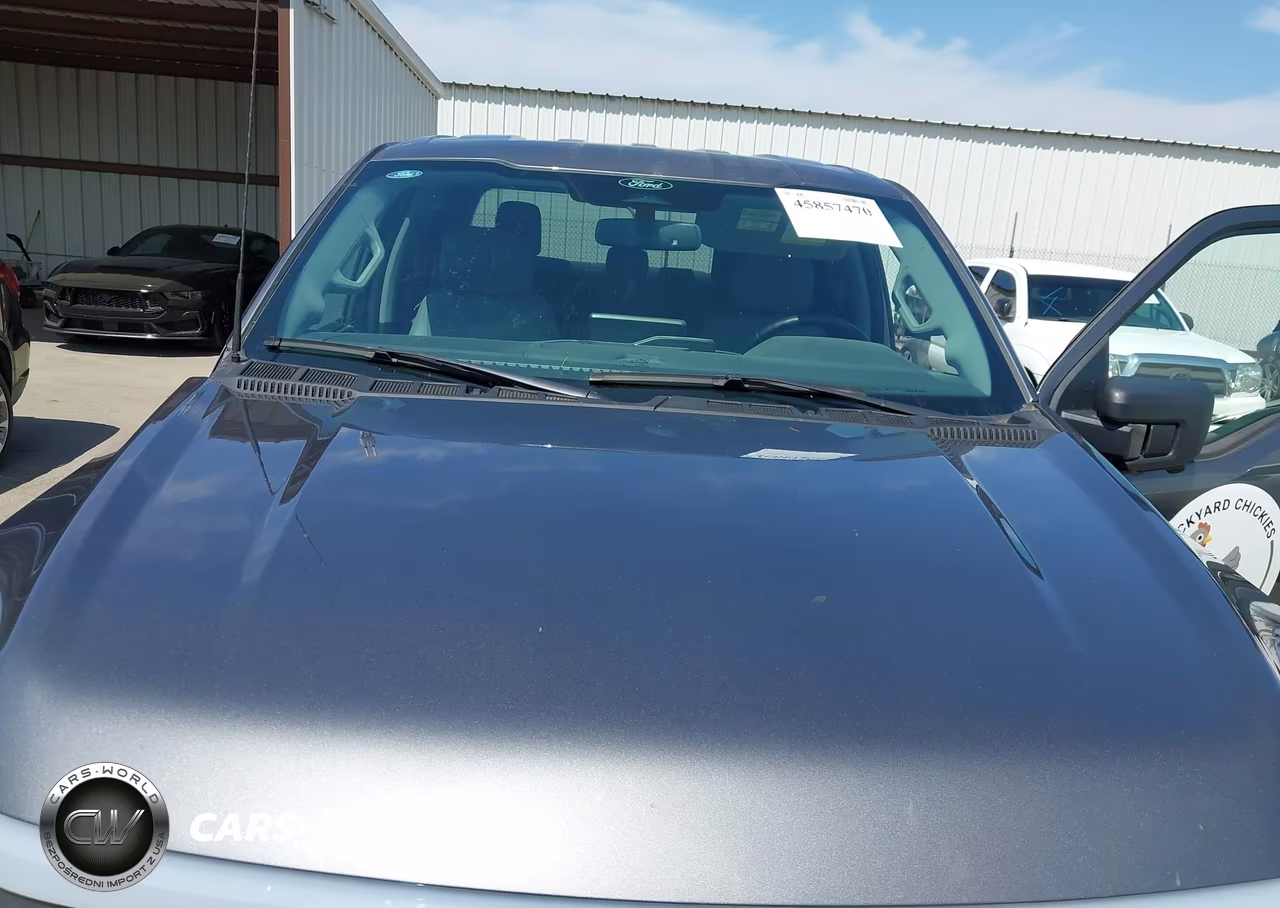 2025 Ford F-150 Lightning Flash VIN:1FTVW3L76SWG02352 - 10