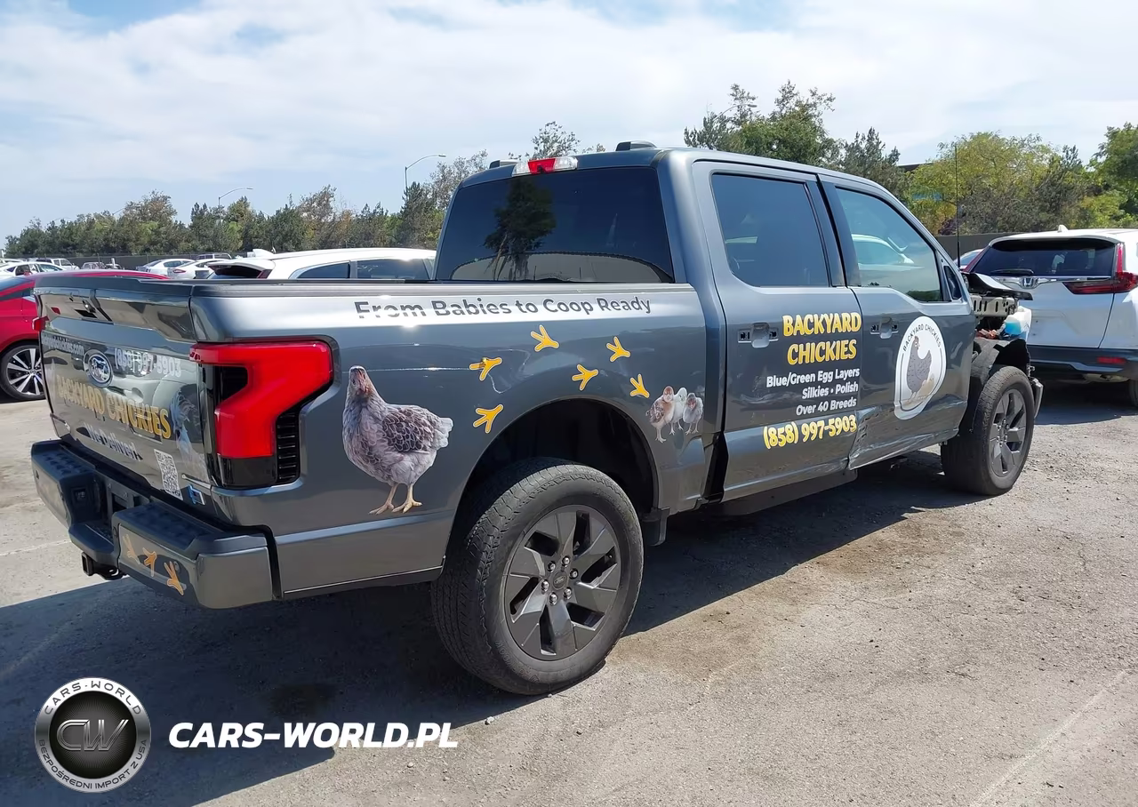 2025 Ford F-150 Lightning Flash VIN:1FTVW3L76SWG02352 - 4