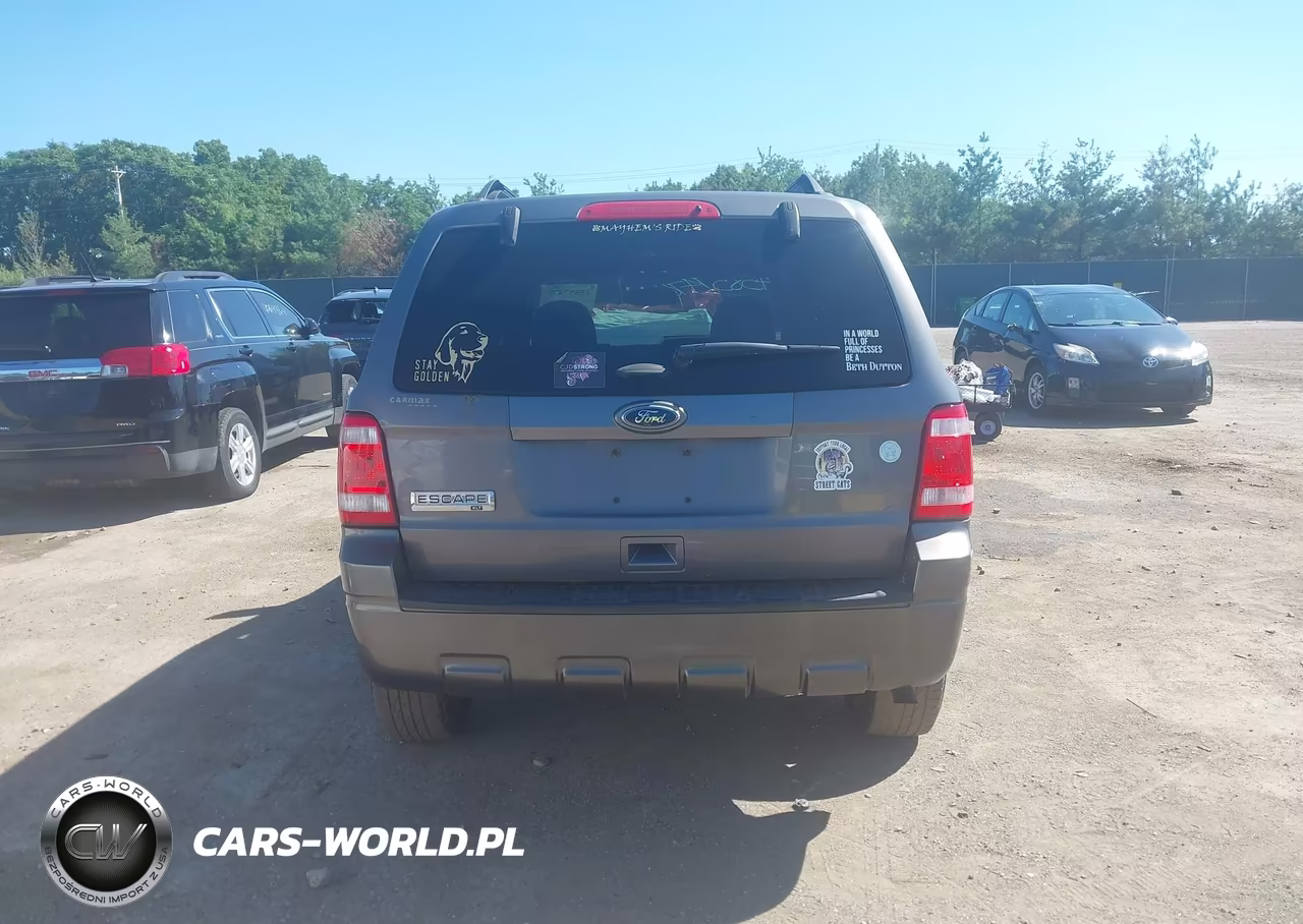 2011 Ford Escape Xlt VIN:1FMCU0D70BKB97411 - 16