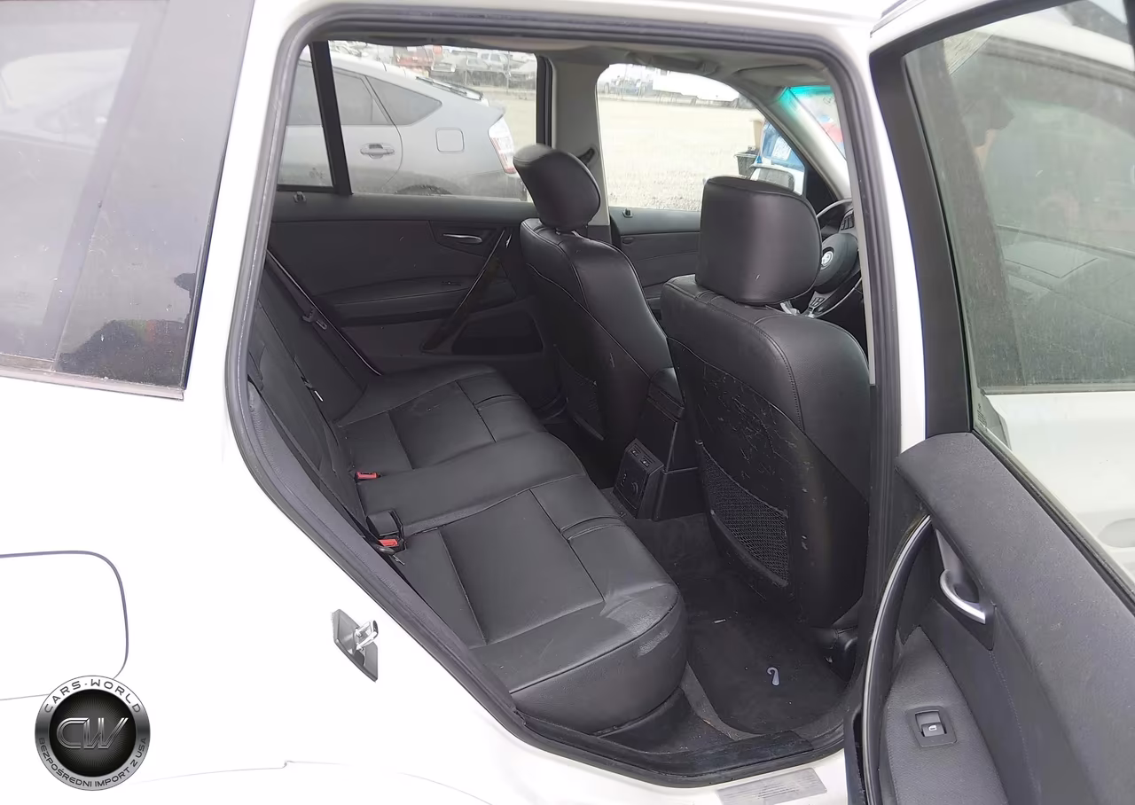 2007 BMW X3 3.0Si VIN:WBXPC93467WF10567 - 8