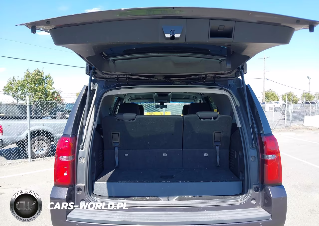 2016 Chevrolet Tahoe Ls VIN:1GNSKAEC2GR411991 - 12