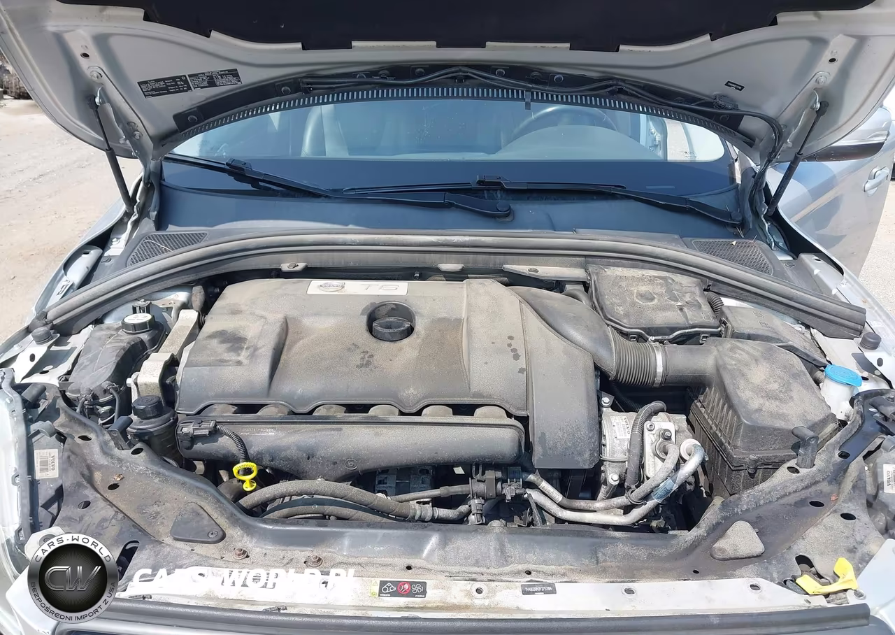 2015 Volvo Xc60 T6 Platinum VIN:YV4902RM3F2753184 - 10