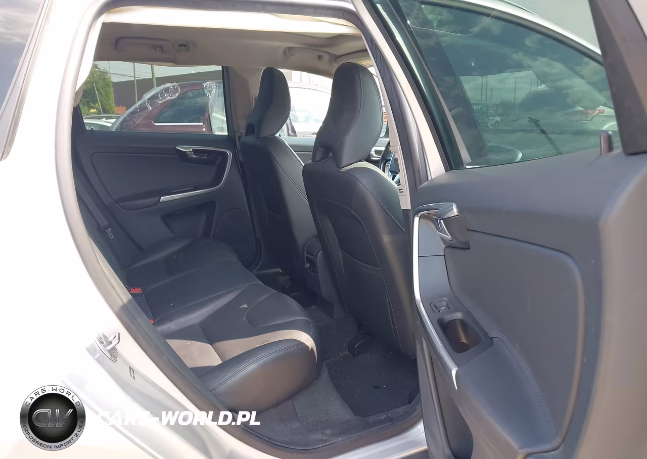 2015 Volvo Xc60 T6 Platinum VIN:YV4902RM3F2753184 - 8