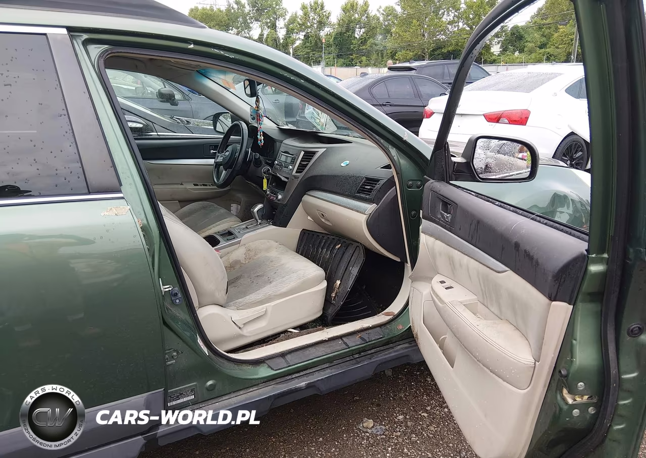 2011 Subaru Outback 2.5I Premium VIN:4S4BRCCC5B3428813 - 5
