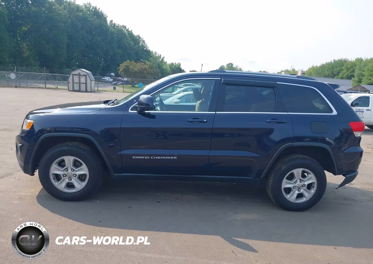 2014 Jeep Grand Cherokee Laredo VIN:1C4RJFAG6EC556905 - 14