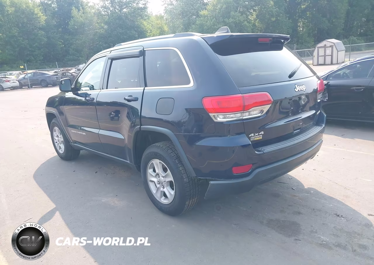 2014 Jeep Grand Cherokee Laredo VIN:1C4RJFAG6EC556905 - 3