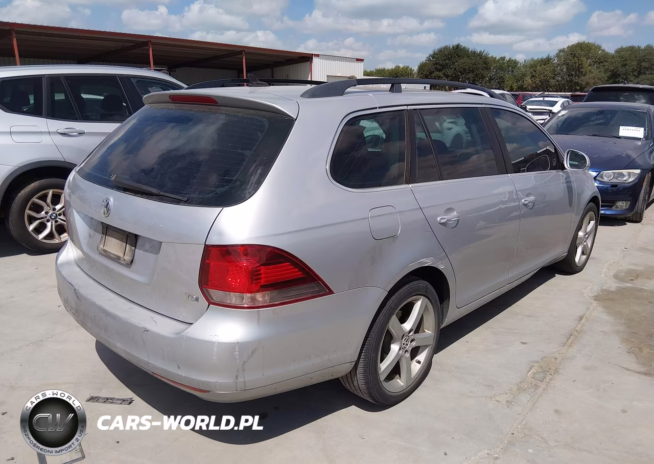 2011 Volkswagen Jetta Sportwagen 2.0L Tdi VIN:3VWPL7AJ0BM710048 - 4