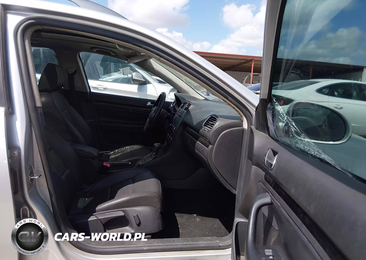 2011 Volkswagen Jetta Sportwagen 2.0L Tdi VIN:3VWPL7AJ0BM710048 - 5