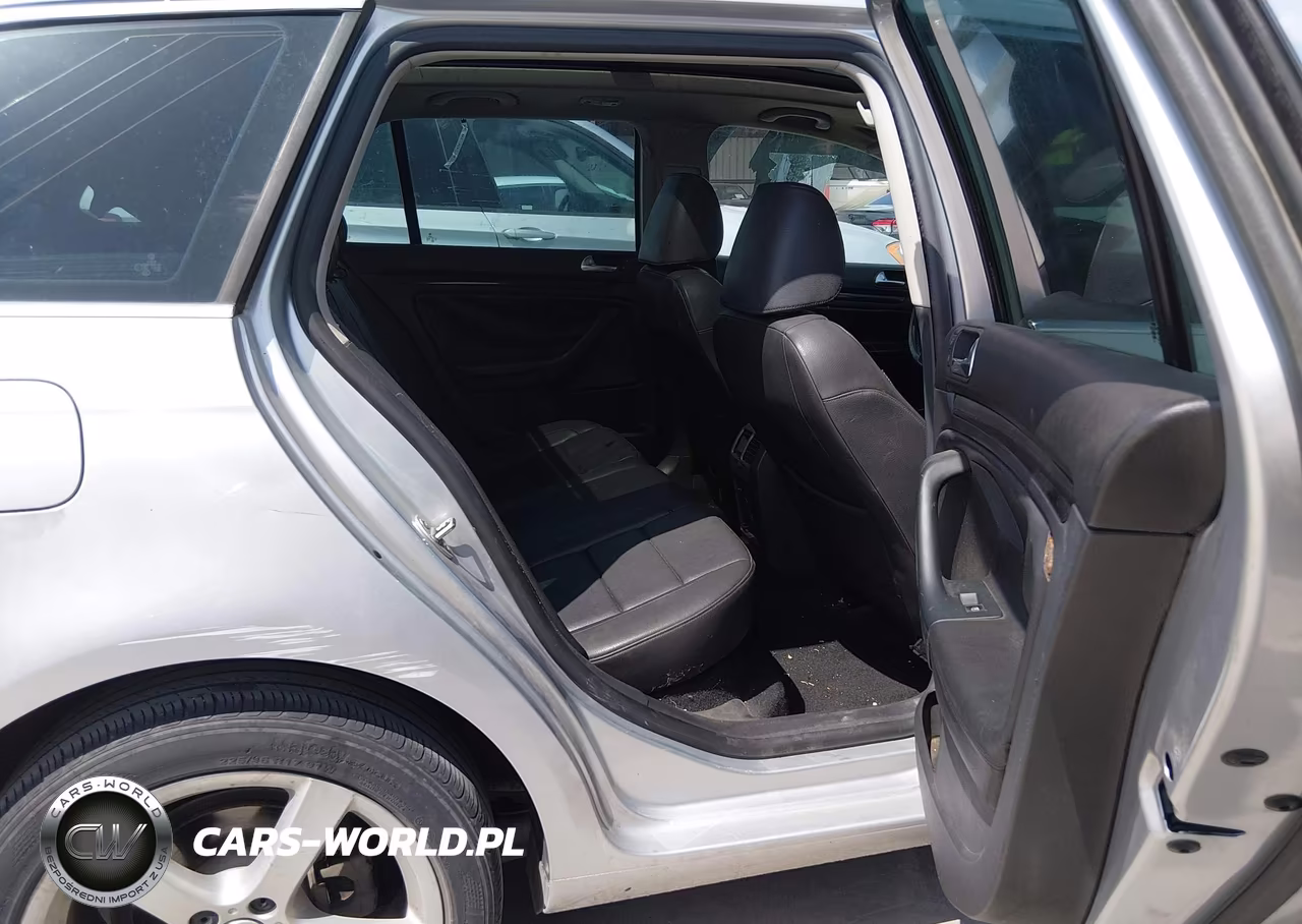 2011 Volkswagen Jetta Sportwagen 2.0L Tdi VIN:3VWPL7AJ0BM710048 - 8