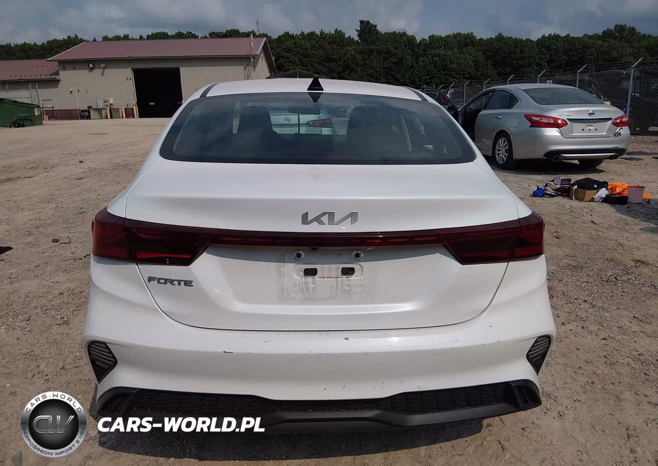 2024 Kia Forte Lxs VIN:3KPF24AD3RE744287 - 17