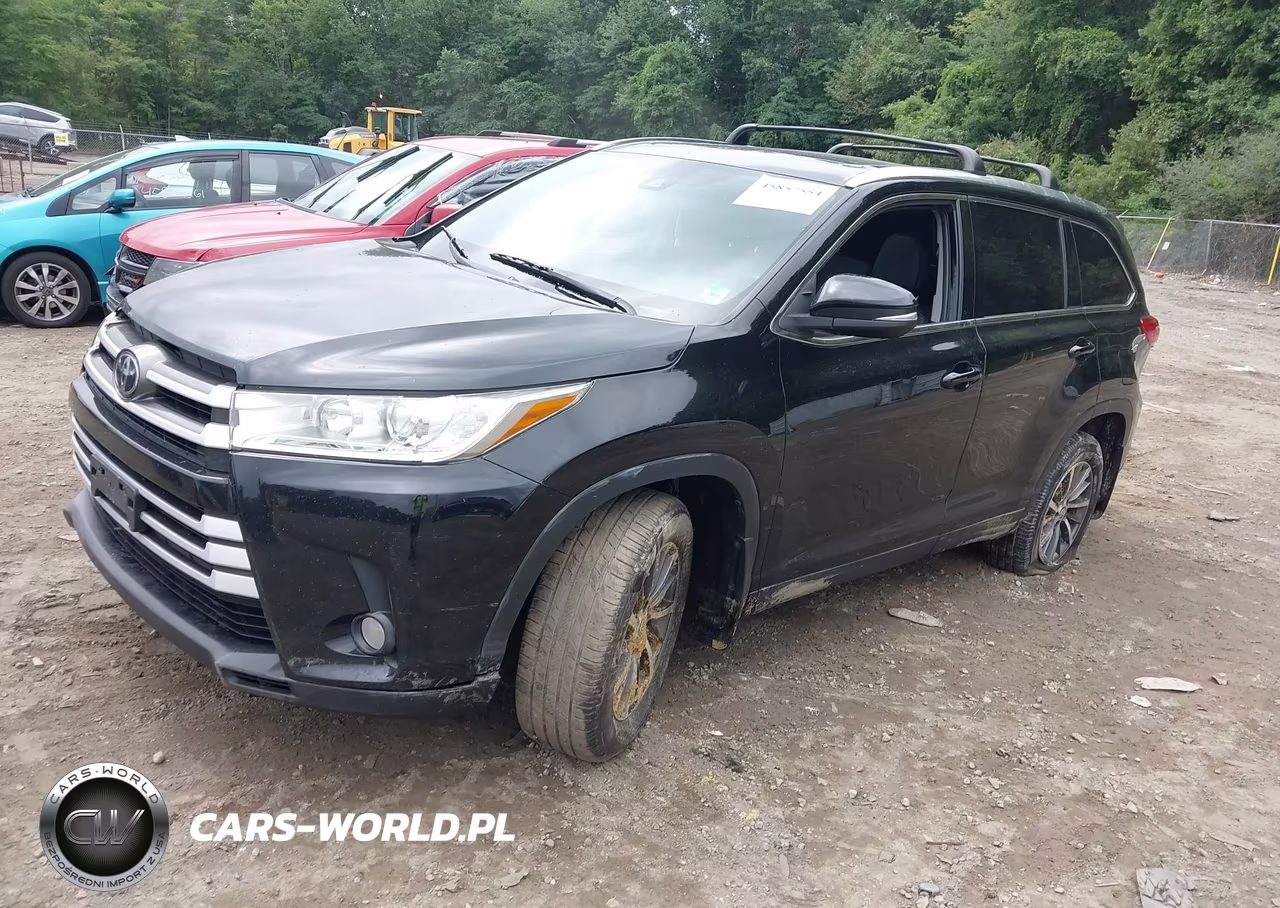 2019 Toyota Highlander Xle VIN:5TDJZRFHXKS985337 - 2