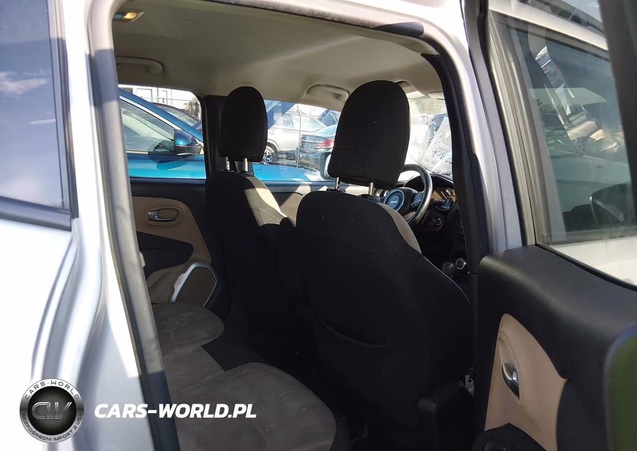 2015 Jeep Renegade Latitude VIN:ZACCJABT2FPB25026 - 8