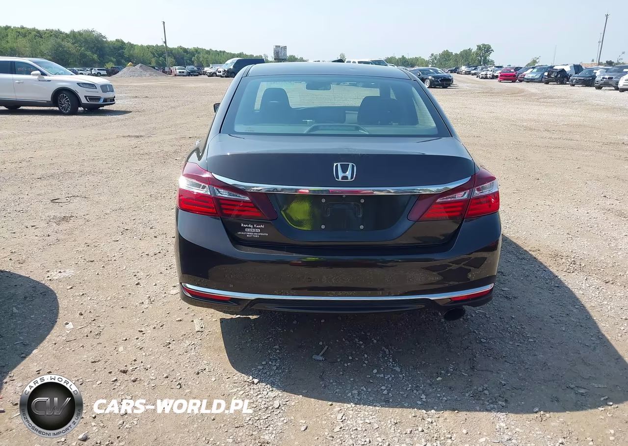 2017 Honda Accord Lx VIN:1HGCR2F36HA062381 - 17