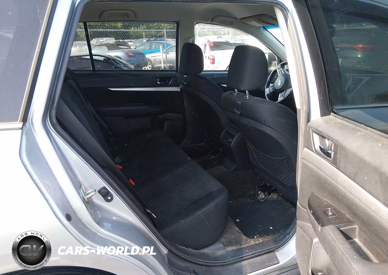 2014 Subaru Outback 2.5I Premium VIN:4S4BRCCC4E3222662 - 8