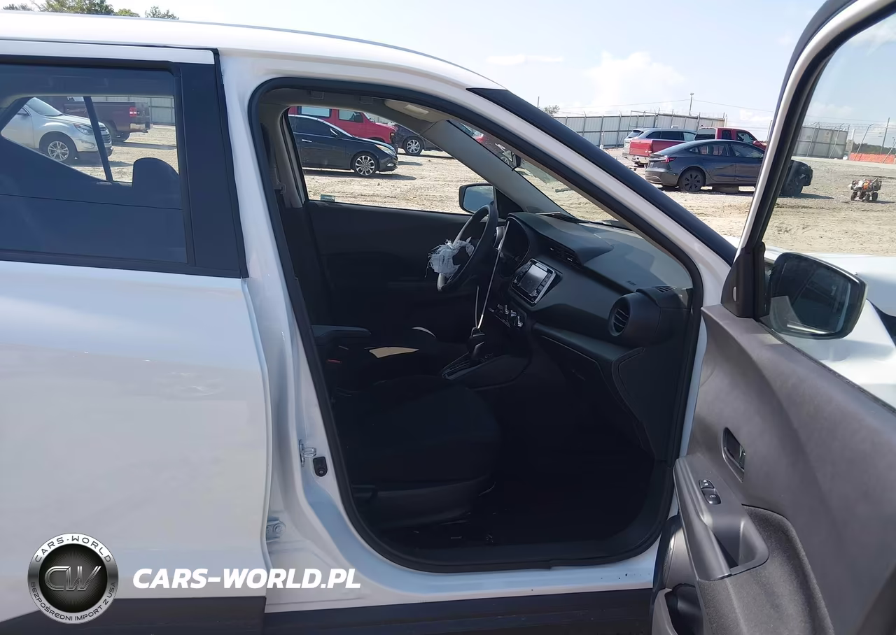2025 Nissan Kicks Play S VIN:3N1CP5BV7SL500339 - 5