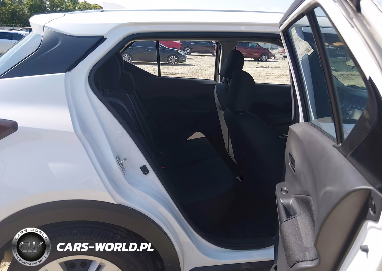 2025 Nissan Kicks Play S VIN:3N1CP5BV7SL500339 - 8