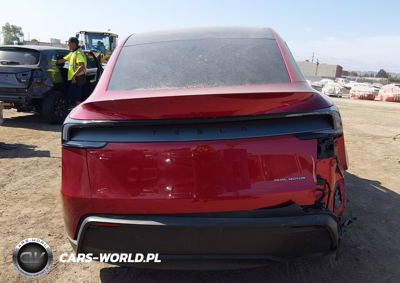 2026 Tesla Model Y All-Wheel Drive-Long Range Launch Series-Premium All-Wheel Drive VIN:7SAYGDEE7TF556308 - 16