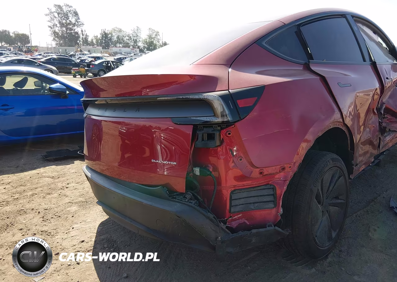 2026 Tesla Model Y All-Wheel Drive-Long Range Launch Series-Premium All-Wheel Drive VIN:7SAYGDEE7TF556308 - 22
