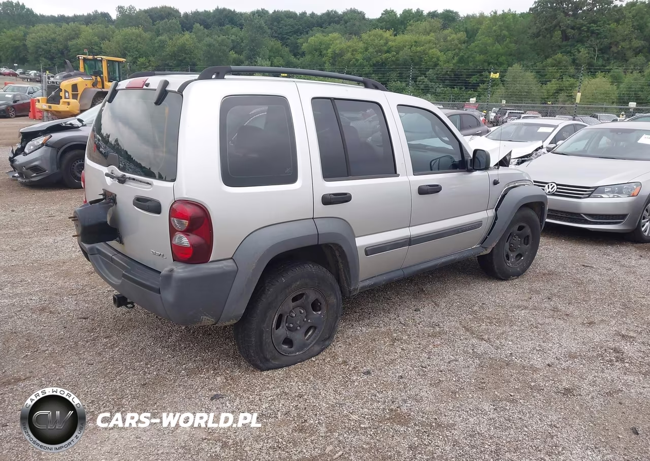 2007 Jeep Liberty Sport VIN:1J4GK48K87W629500 - 4