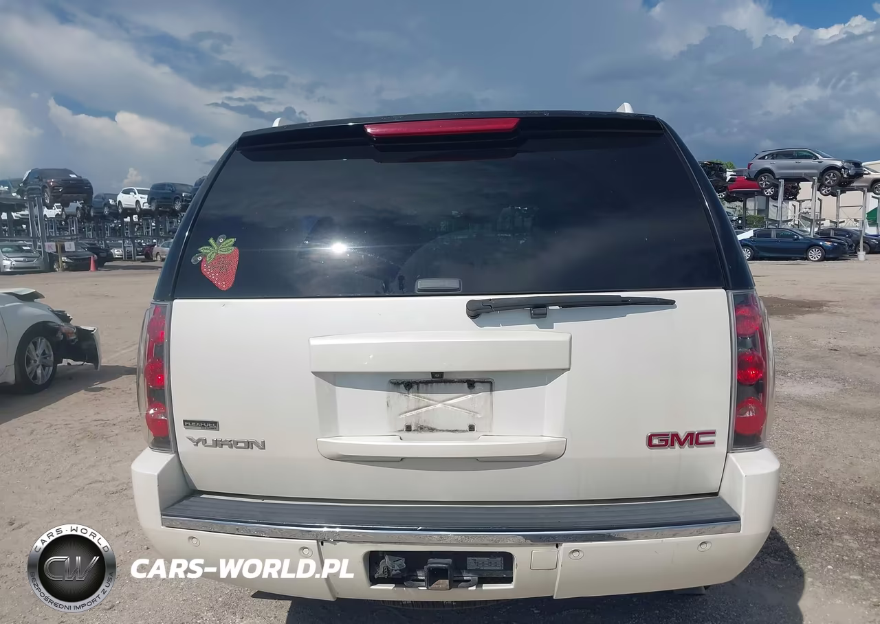 2011 GMC Yukon Denali VIN:1GKS1EEF5BR369312 - 15