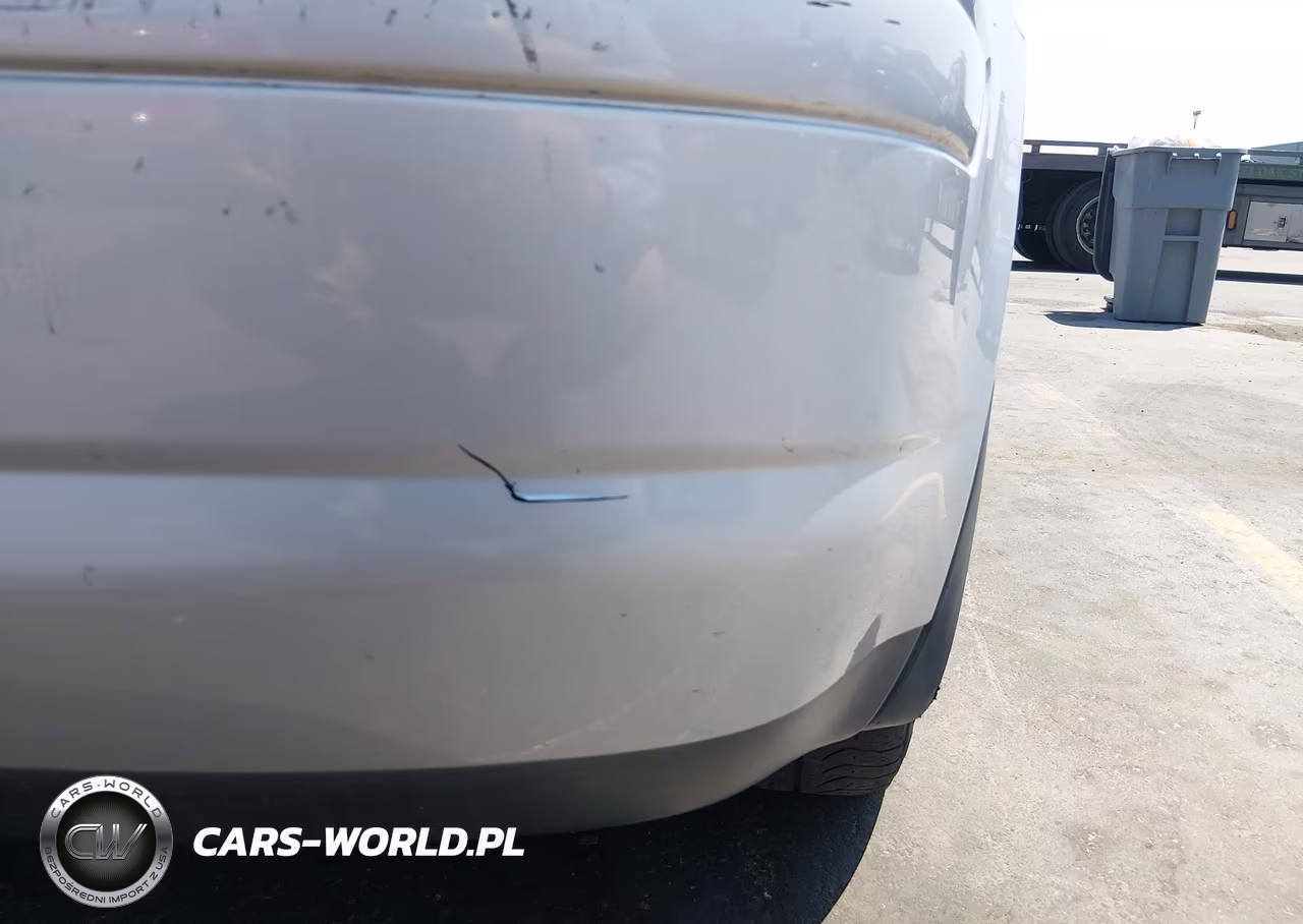 2010 Nissan Versa 1.8S VIN:3N1BC1CP5AL453147 - 15