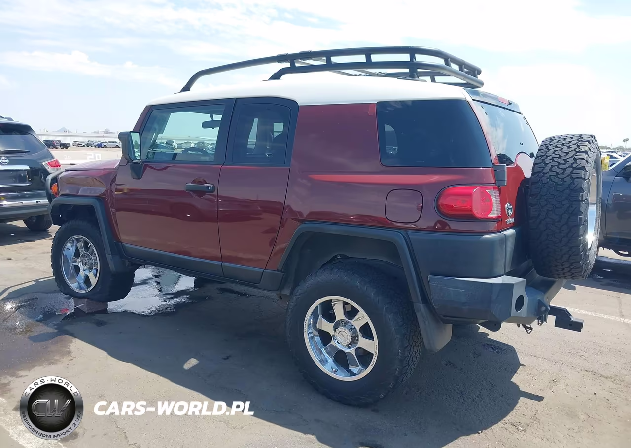 2008 Toyota Fj Cruiser VIN:JTEBU11F88K005268 - 3
