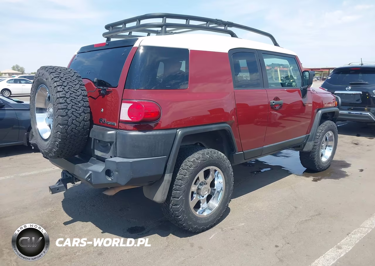 2008 Toyota Fj Cruiser VIN:JTEBU11F88K005268 - 4