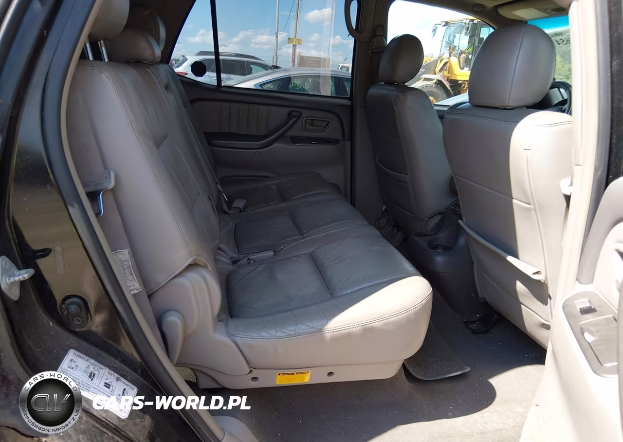 2005 Toyota Sequoia Limited V8 VIN:5TDBT48A55S234045 - 8