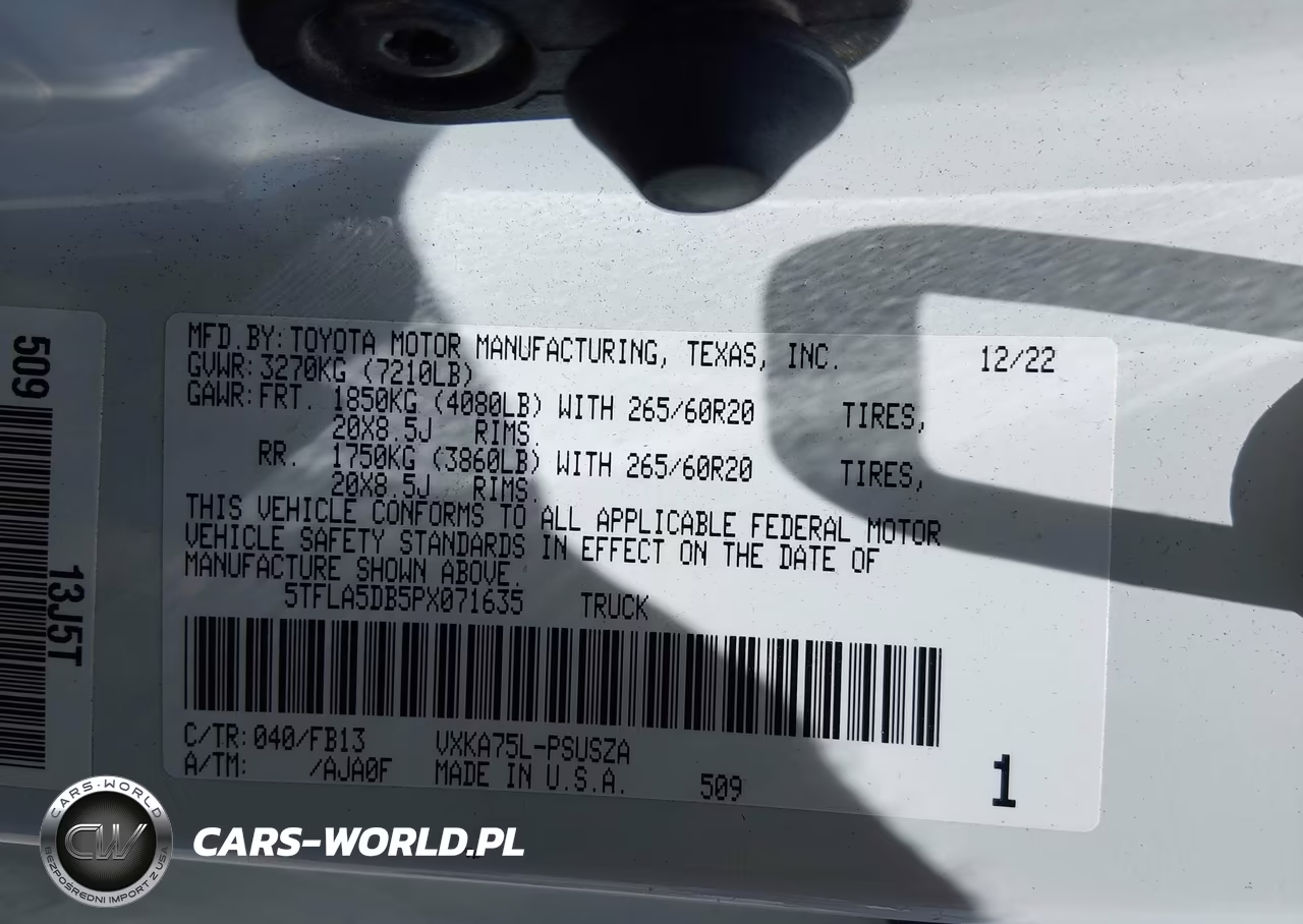 2023 Toyota Tundra Sr5 VIN:5TFLA5DB5PX071635 - 9