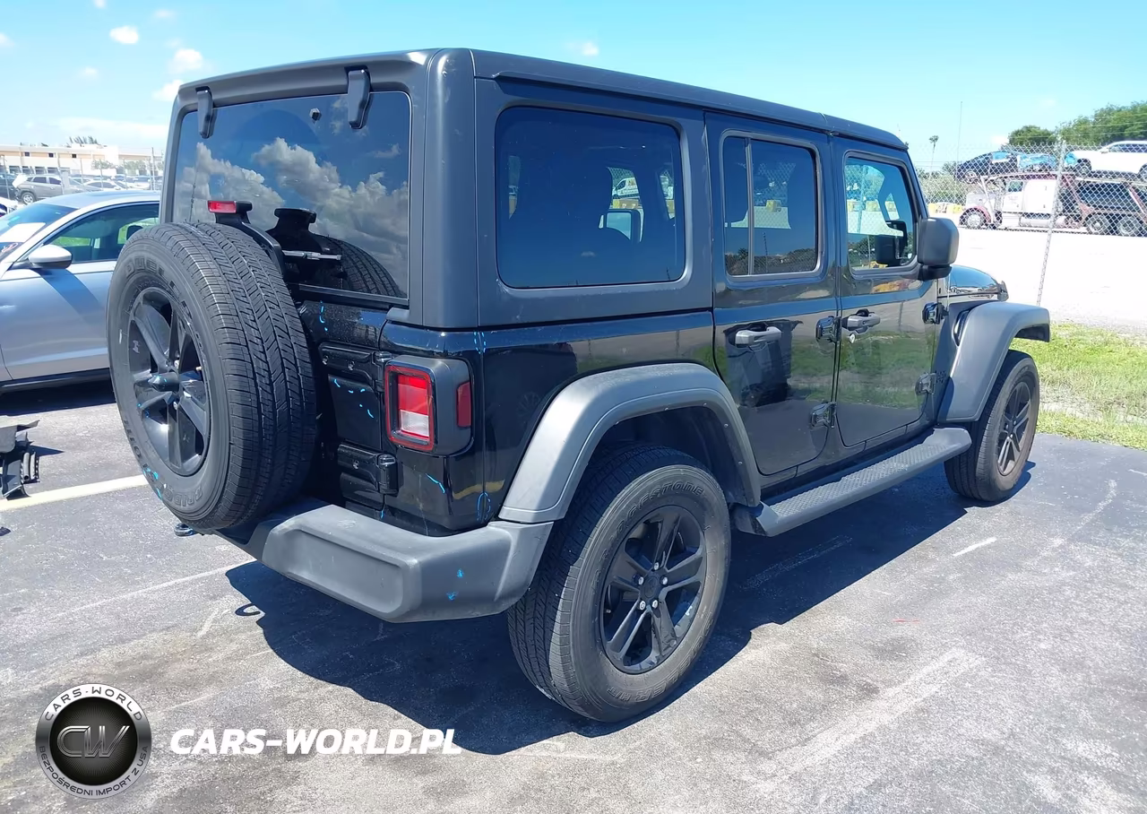 2023 Jeep Wrangler 4-Door Sport Altitude 4X4 VIN:1C4HJXDG1PW530663 - 4