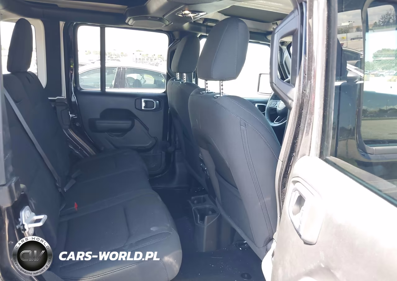 2023 Jeep Wrangler 4-Door Sport Altitude 4X4 VIN:1C4HJXDG1PW530663 - 8