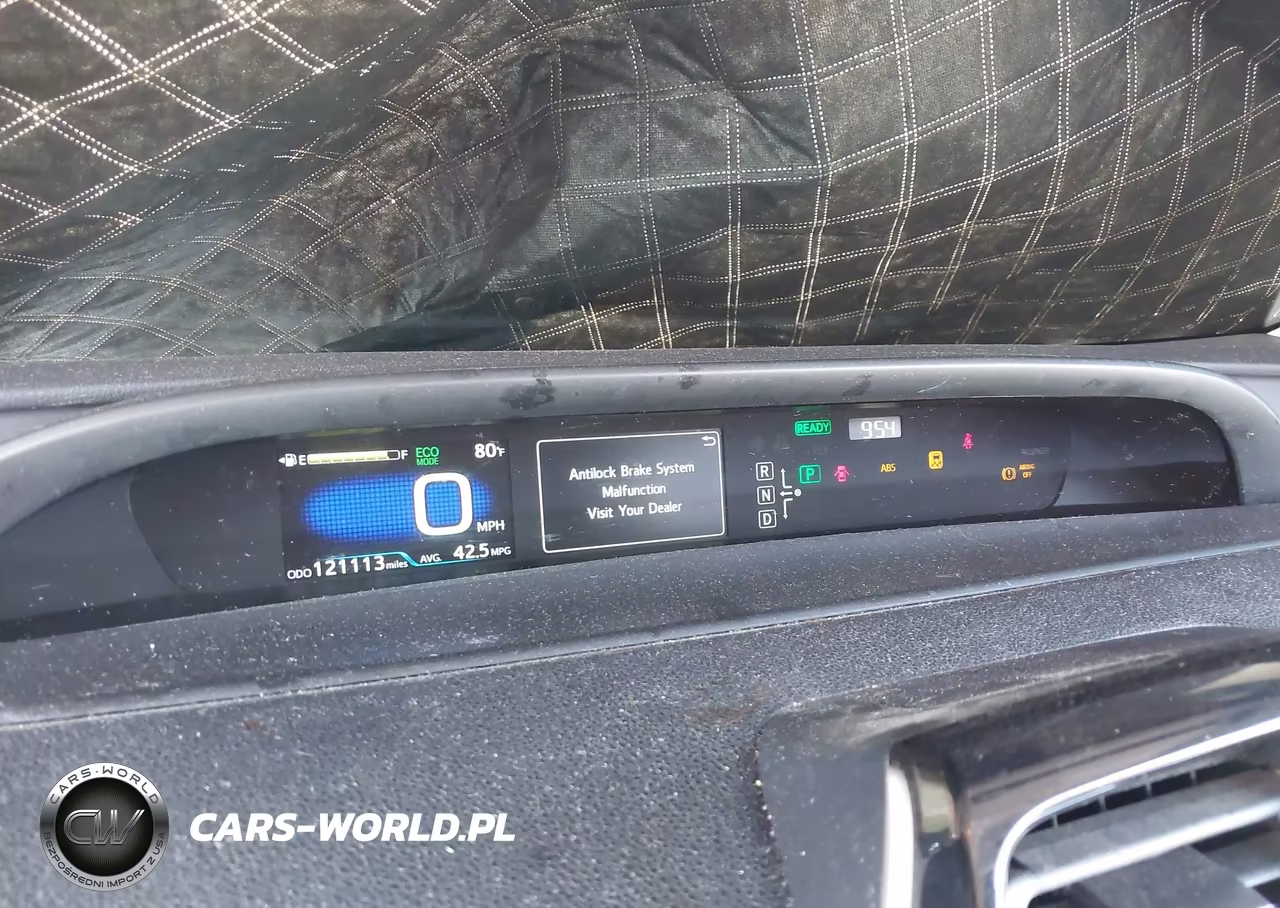 2016 Toyota Prius Two VIN:JTDKBRFU5G3519619 - 7