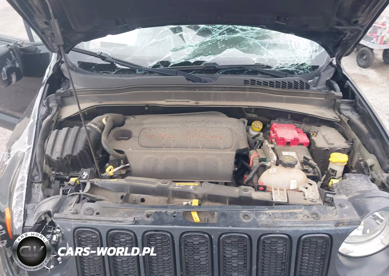 2018 Jeep Renegade Altitude 4X4 VIN:ZACCJBBB3JPJ08805 - 10