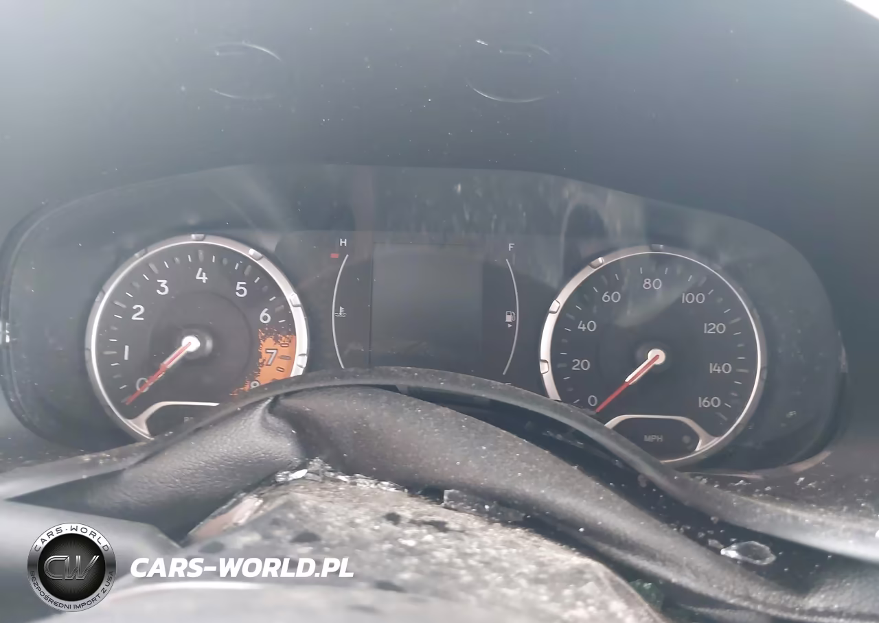 2018 Jeep Renegade Altitude 4X4 VIN:ZACCJBBB3JPJ08805 - 7