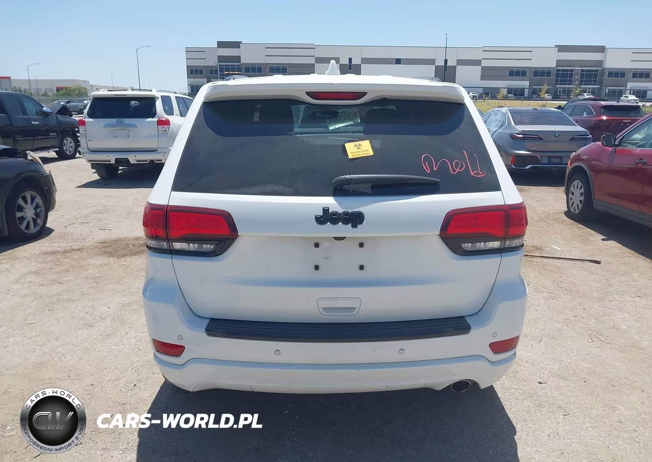 2020 Jeep Grand Cherokee Altitude 4X2 VIN:1C4RJEAG7LC106235 - 16