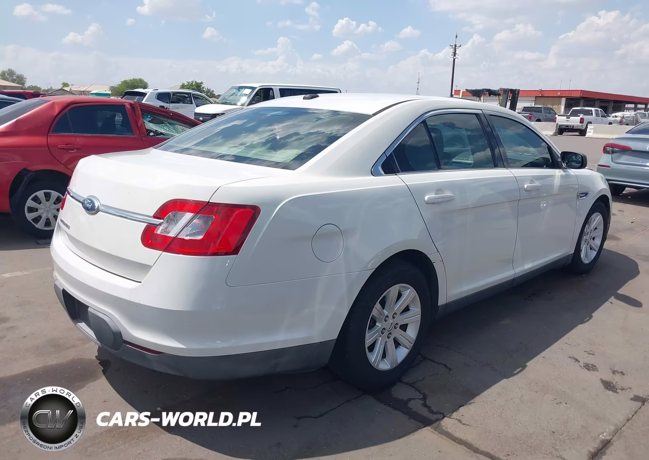 2012 Ford Taurus Se VIN:1FAHP2DW8CG118775 - 4