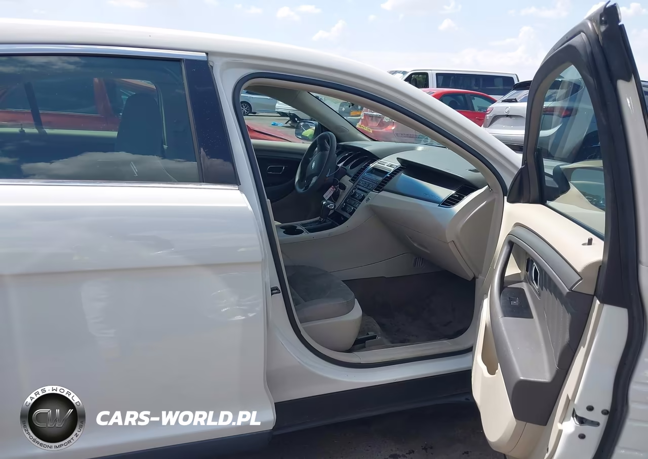 2012 Ford Taurus Se VIN:1FAHP2DW8CG118775 - 5