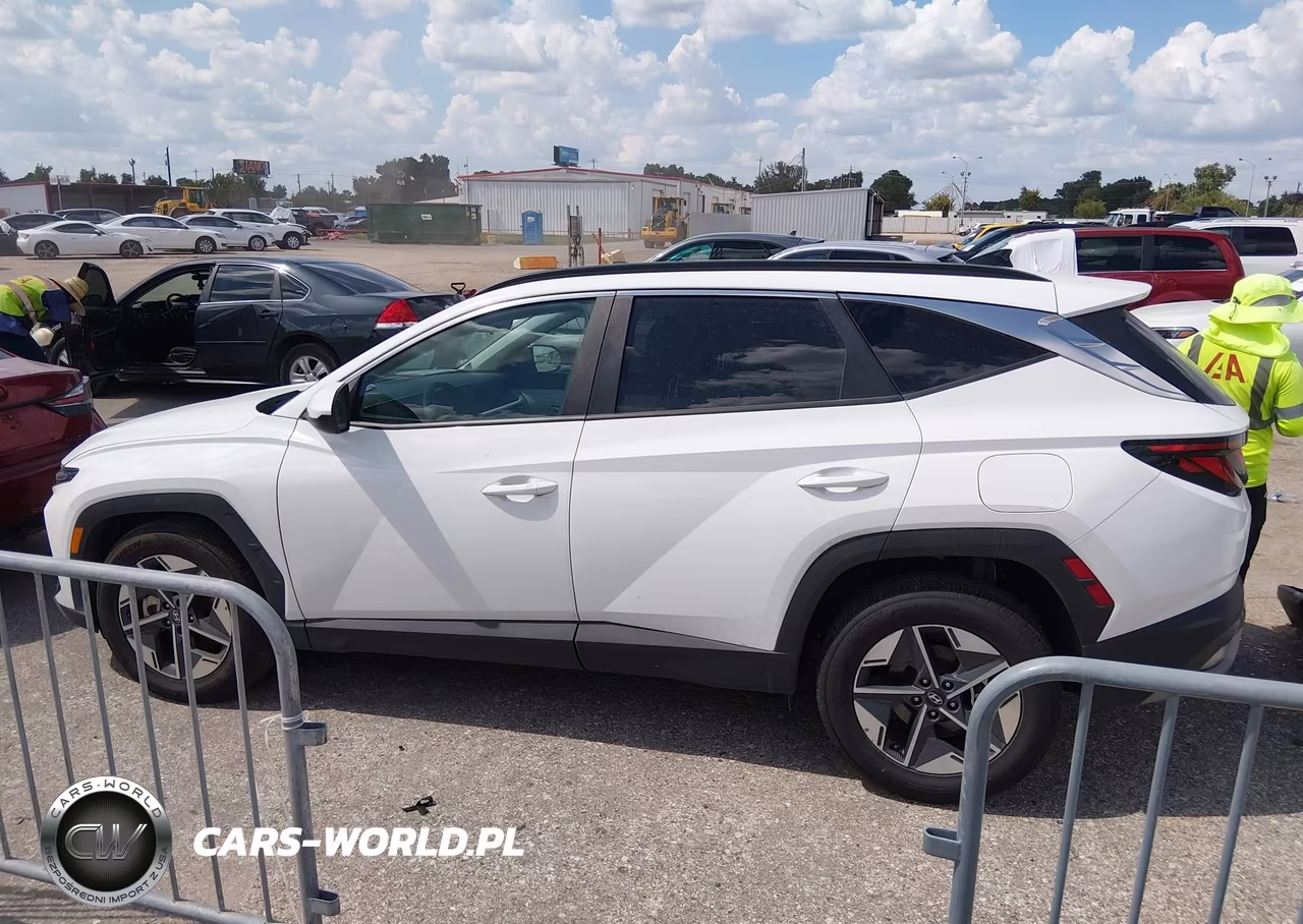 2025 Hyundai Tucson Sel VIN:5NMJB3DE4SH465857 - 14