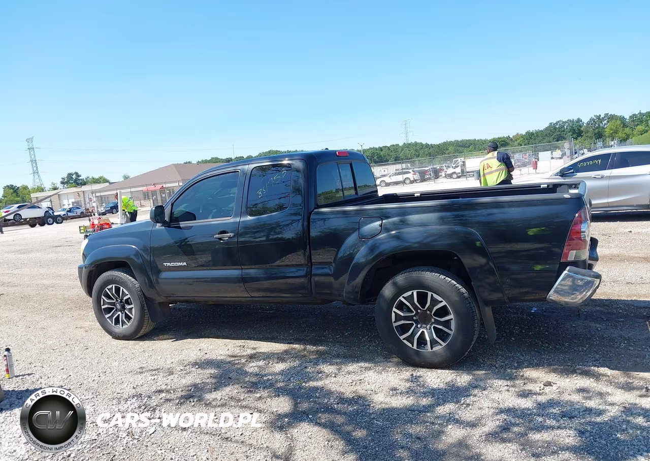 2010 Toyota Tacoma VIN:5TEUX4EN2AZ676475 - 14