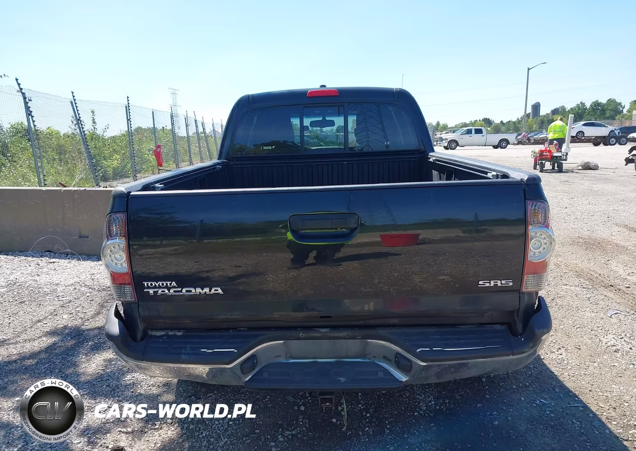 2010 Toyota Tacoma VIN:5TEUX4EN2AZ676475 - 16
