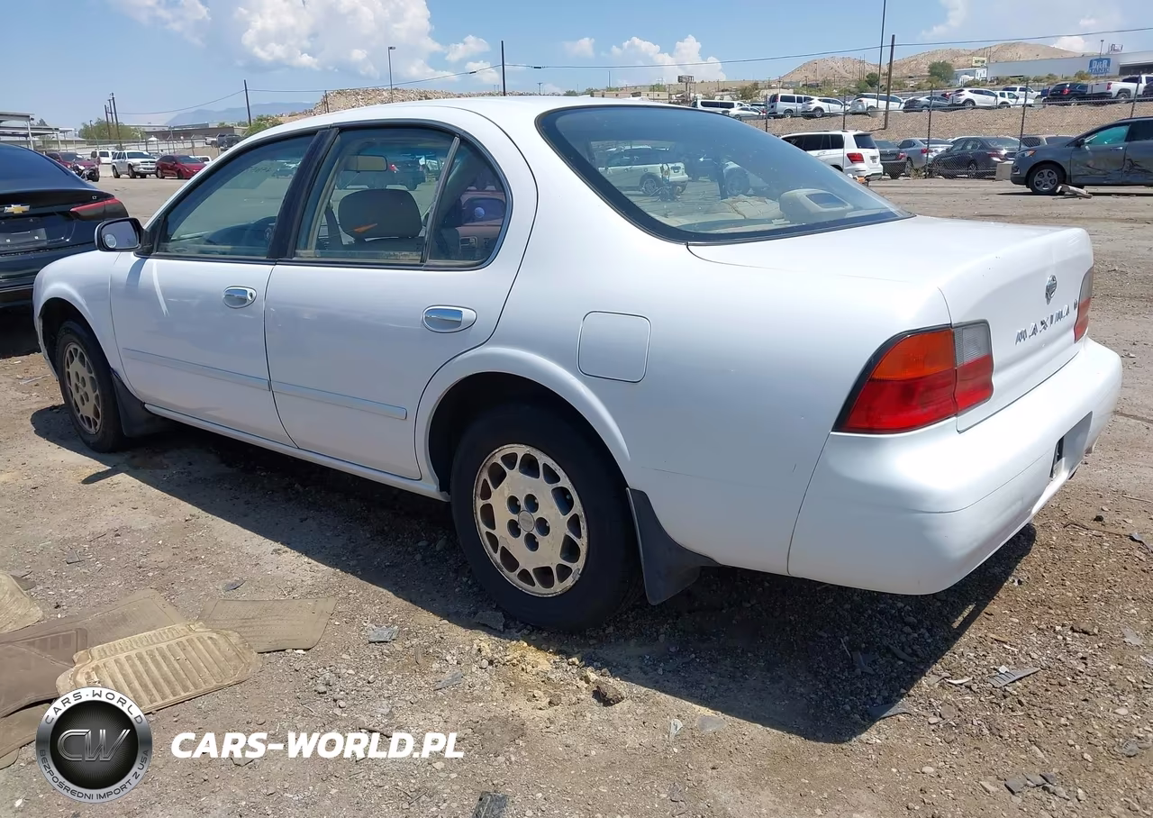 1995 Nissan Maxima Gle-Gxe-Se VIN:JN1CA21D8ST631008 - 3