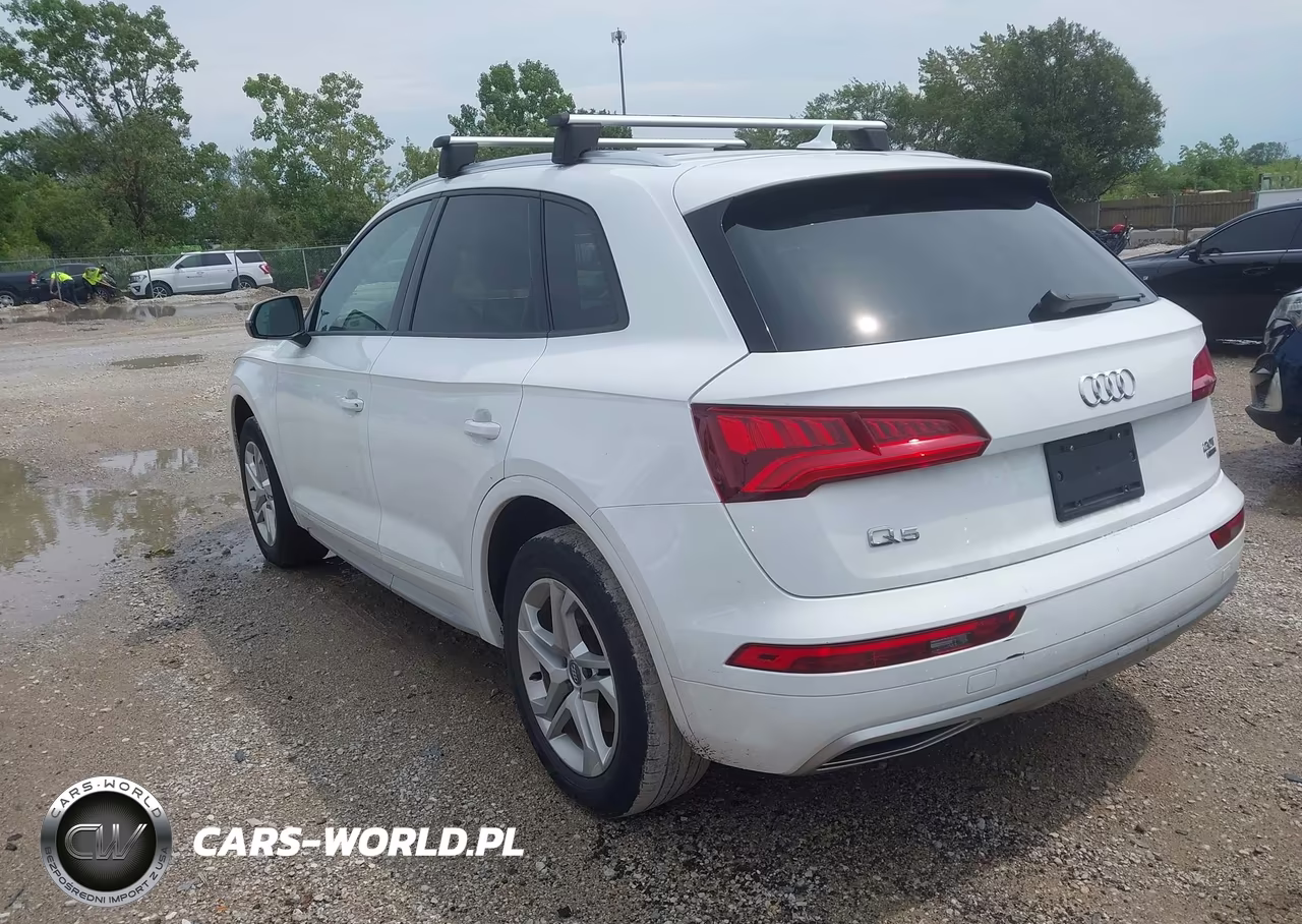 2018 Audi Q5 2.0T Premium-2.0T Tech Premium VIN:WA1ANAFY2J2201584 - 3