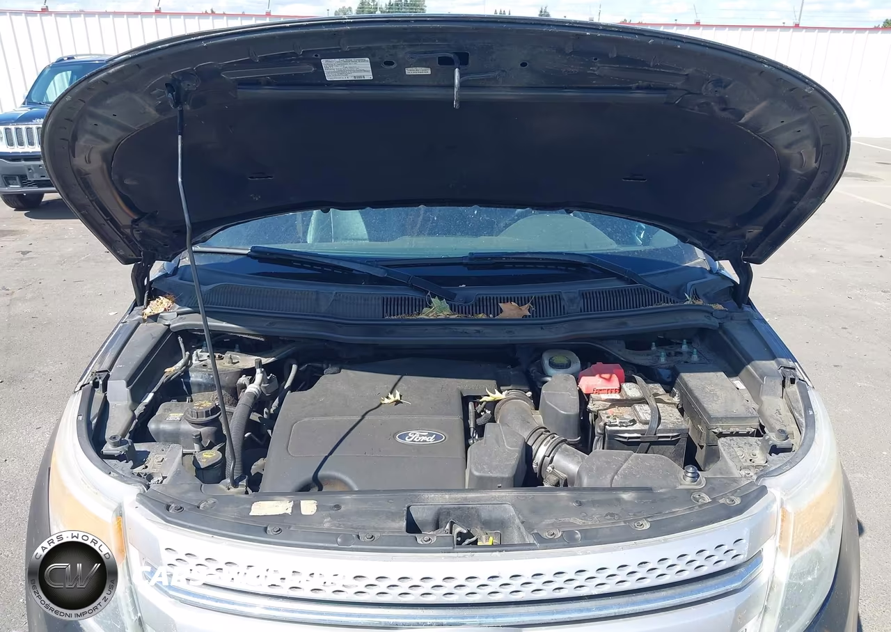 2011 Ford Explorer Xlt VIN:1FMHK8D83BGA88897 - 10