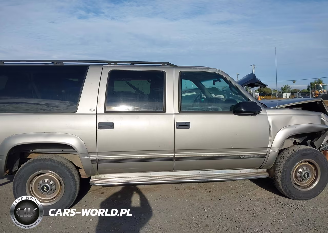 1999 Chevrolet Suburban VIN:1GNGK26J7XJ494566 - 14