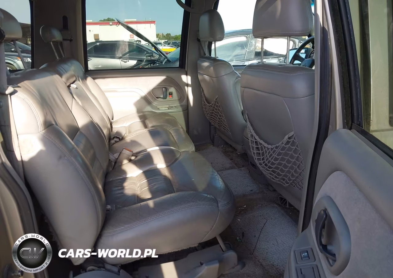 1999 Chevrolet Suburban VIN:1GNGK26J7XJ494566 - 8