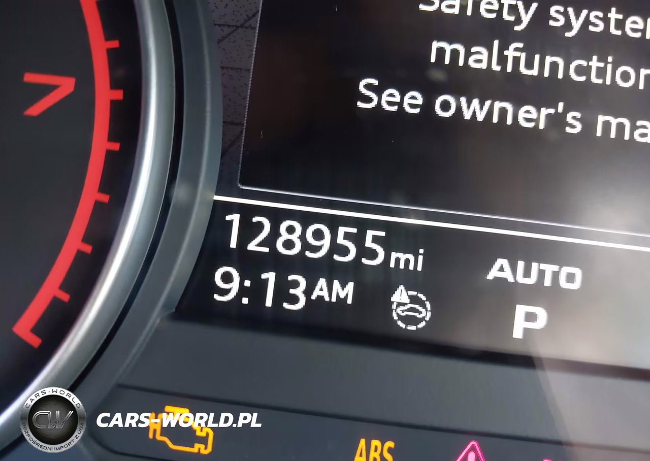 2017 Audi A4 Premium VIN:WAUANAF42HN032434 - 15