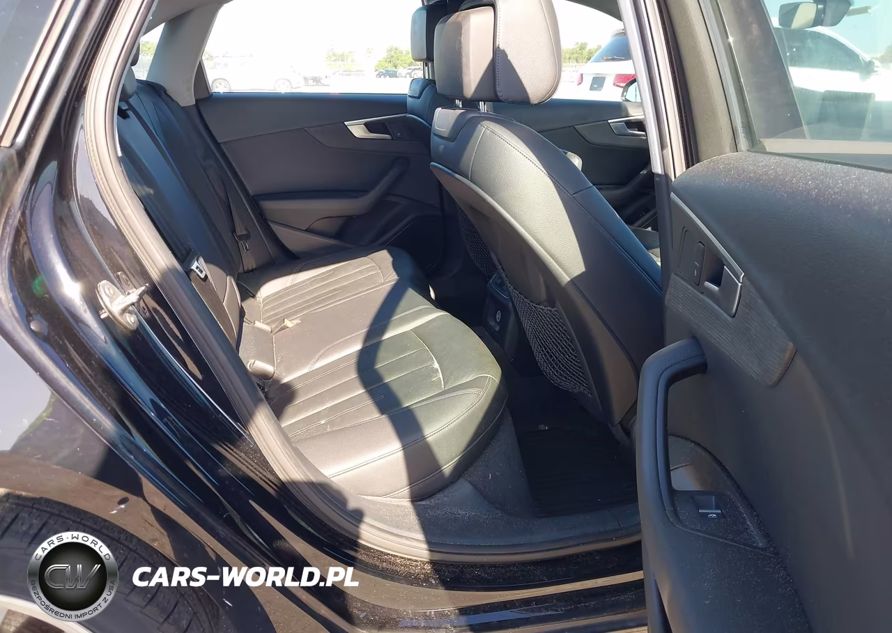 2017 Audi A4 Premium VIN:WAUANAF42HN032434 - 8