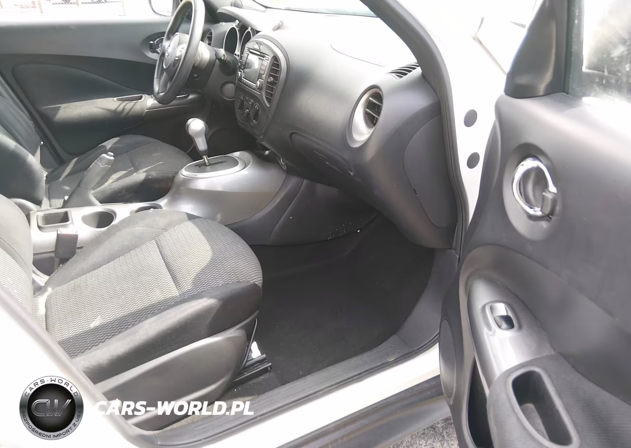 2015 Nissan Juke S VIN:JN8AF5MV1FT565990 - 5